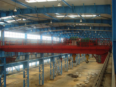 新疆QD電動雙梁橋式起重機(jī)
